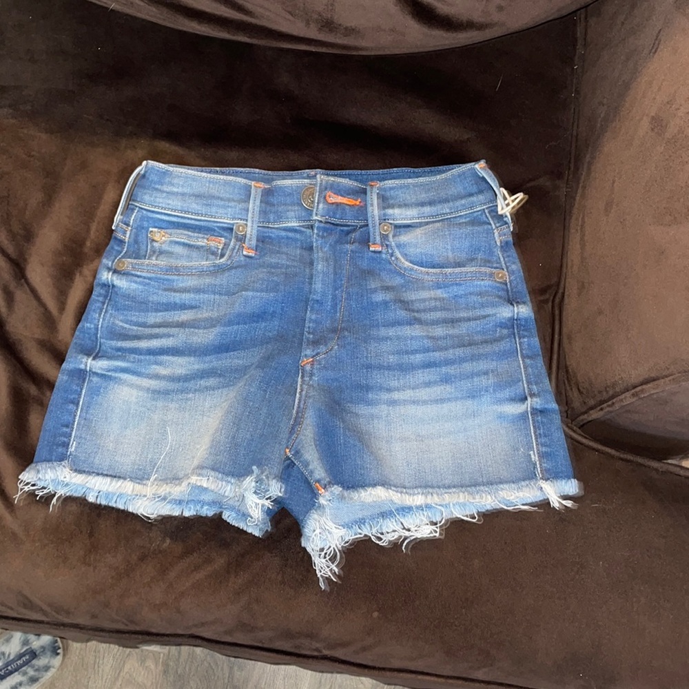 NWT true religion